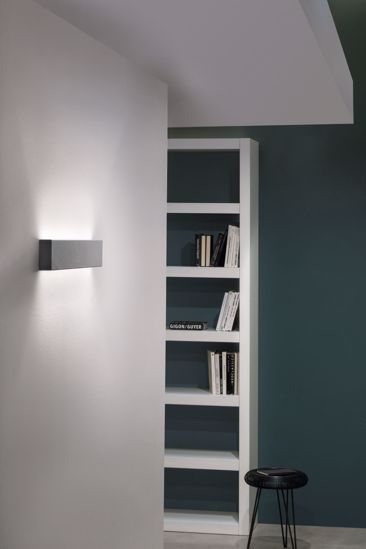 Applique led biemissione box grigio cemento linea light