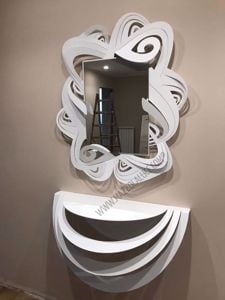 https://www.mazzolaluce.com/images/thumbs/0273554_consolle-da-ingresso-sospesa-e-specchio-da-parete-moderno-metallo-bianco_300.jpeg