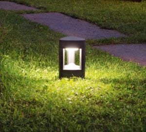 Lampioncino da giardino gea luce janet antracite moderno
