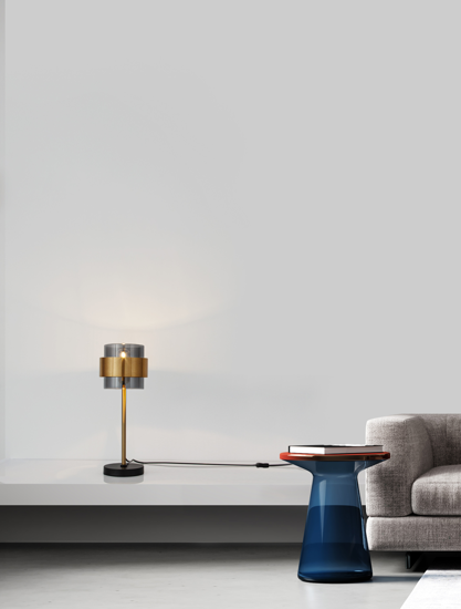Lampada da tavolo per cassettone madia design moderno