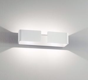 Kingwen 20W Applique da Parete con sensore di movimento 3000K Bianco Caldo  Lampade da Parete Angolo del Fascio Regolabile LED Applique da Interni/Esterni  IP65 Impermeabile : : Illuminazione