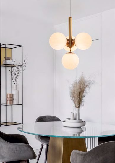 Lampadario oro stile moderno sfere vetro bianco