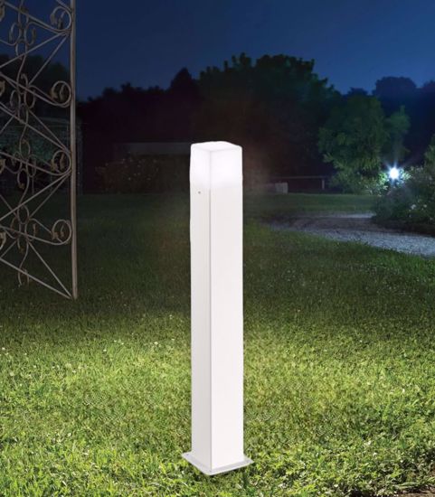 Lampione da giardino moderno bianco gea luce adipi