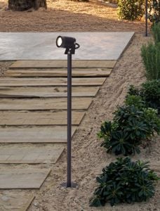 Lampione da giardino con faretto orientabile led 5w 3000k