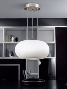 Lampadario cucina moderna sfera vetro bianco bombato