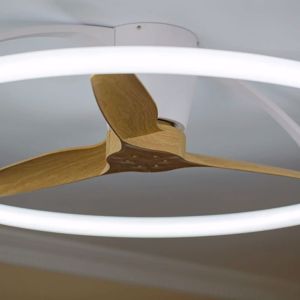 Plafoniera con ventilatore silenzioso bianco pale legno moderno