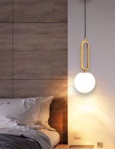 Lampada pendente per camera da letto dorata per comodino