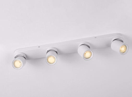 Plafoniera da soffitto bianca con faretti orientabili moderna