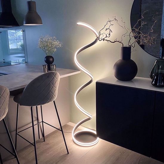 Piantana nera design led per soggiorno moderno