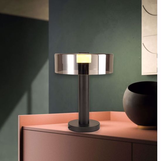 Lampada da tavolo design moderna nero vetro fume