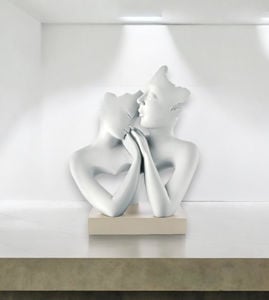 Scultura stilizzata h27 innamorati base nocciola bongelli preziosi