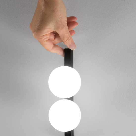 Ideal lux ping pong pt4 lampada da terra nera led 12w 3000k sfere bianche