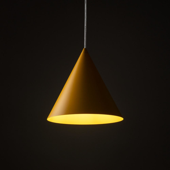 Lampadario giallo cono di metallo 25cm per cucina