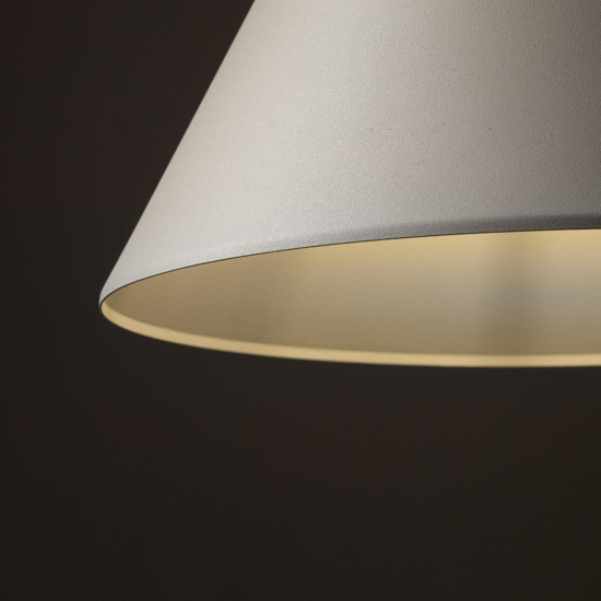 Lampadario a sospensione cono 32cm beige per tavolo da pranzo