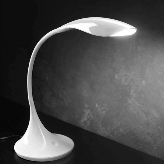 Lampada da scrivania moderna bianca lucida led 4.5w 3000k