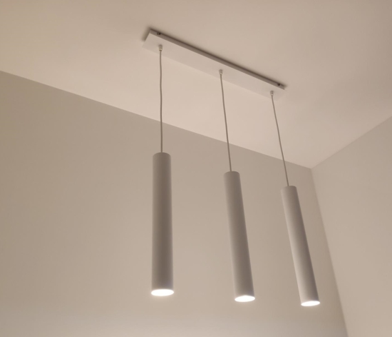 Lampadario sospensione da cucina tre luci cilindri bianco