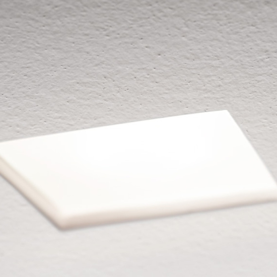 Portafaretto di gesso da incasso quadrato con vetro isyluce