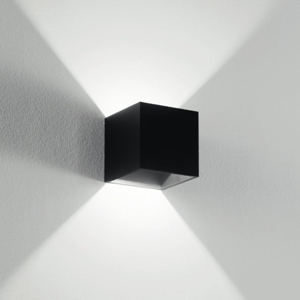 Isyluce applique cubo nero led 10w 3000k isyluce moderna