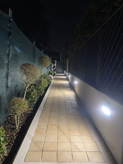 Isyluce segnapasso per esterno led 4w 4000k cover bianco antracite