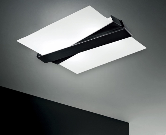 Plafoniera nera luminosa per cucina moderna  zig zag linea light rettangolare