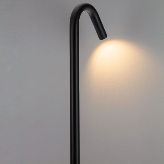 Lampione led design curvo 80cm nero per giardino anti salsedine