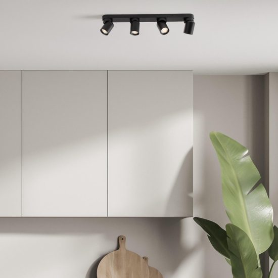 Plafoniera con faretti nera orientabili da soffitto