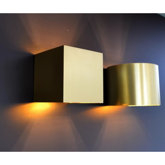 Applique con lampadina led g9 3w 2700k curvo metallo colore oro