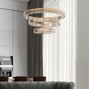 Lampadario cerchi di cristallo per salone stile contemporaneo