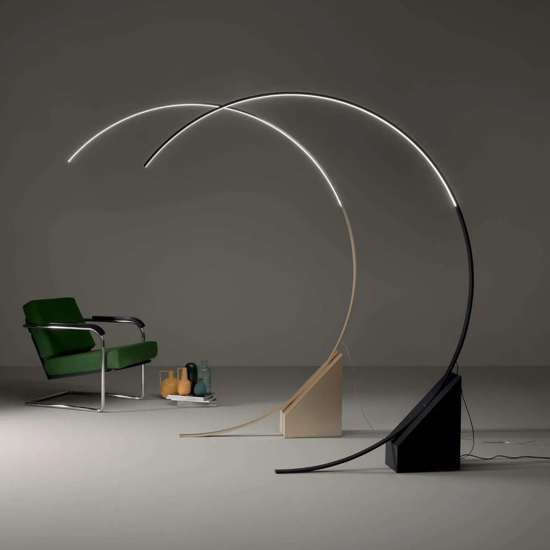 Pt rune ondaluce piantana ad arco design moderno led 3000k oro