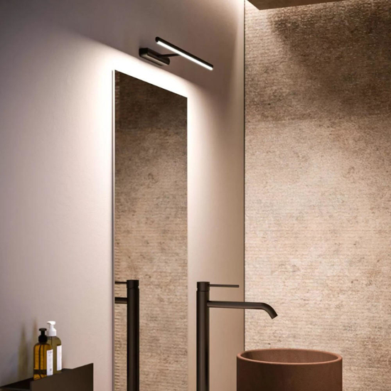 Straight linea light applique specchio da bagno nero ip40 led 2700k