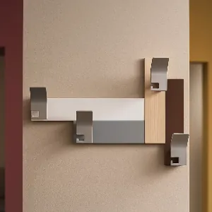 Appendiabiti da parete